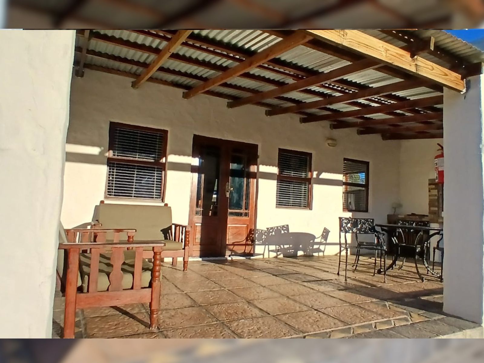 Koedoe Chalet living space